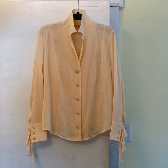 Escada Silk Cream Ruffle Sleeve Logo ButtonDown Shirt NeverUsed - Picture 1 of 16